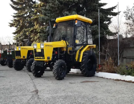 Минитрактор Уралец 250 с кабиной