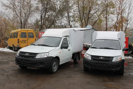 Пикап ВИС 2349 на базе Лада Гранта с изотермическим фургоном